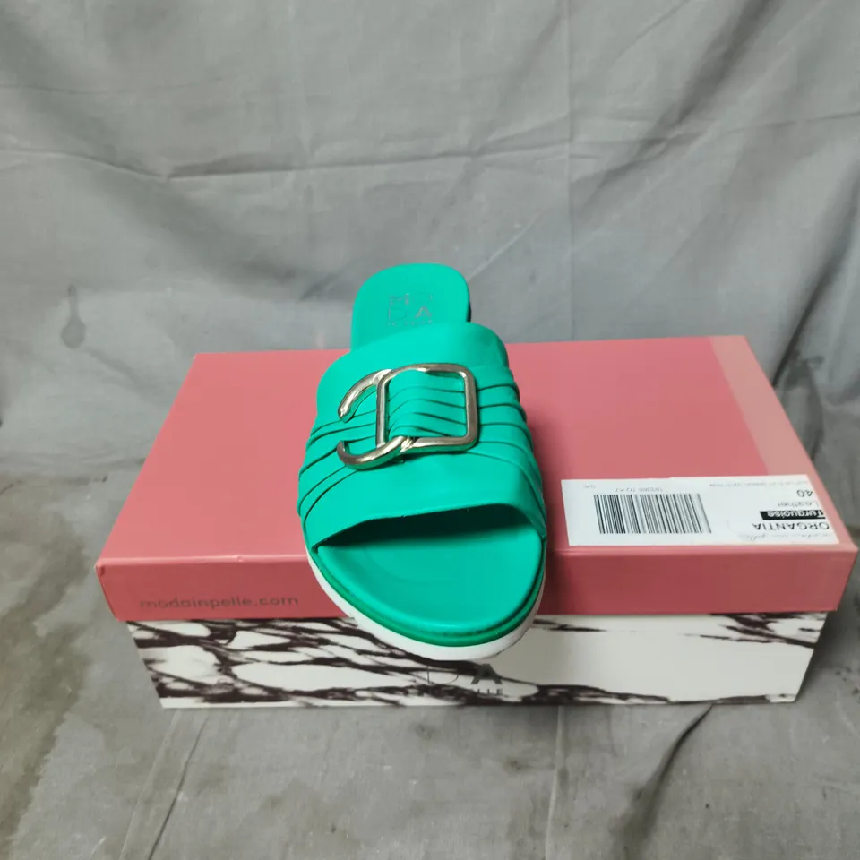 MODA IN PELLE TEAL SLIDE SANDALS WITH BUCKLE – WOMEN'S UK 7 (EU 40)