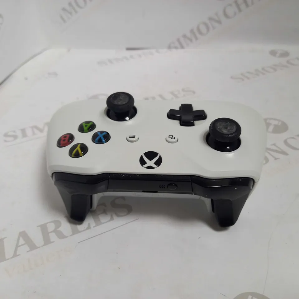 XBOX WIRELESS CONTROLLER - WHITE RRP £70