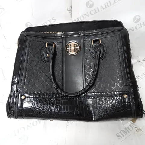 BRANDED BOXY TOTE BLACK