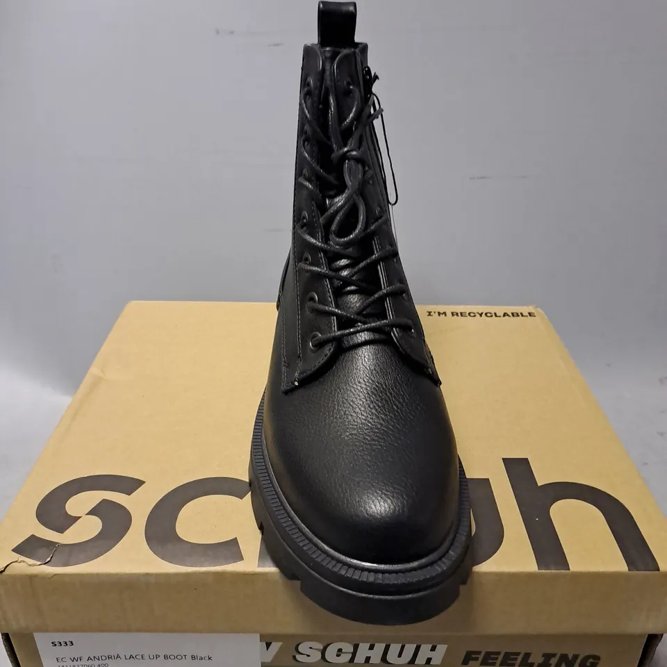 BOXED SCHUH ANDRIA LACE UP BOOT IN BLACK - UK 7