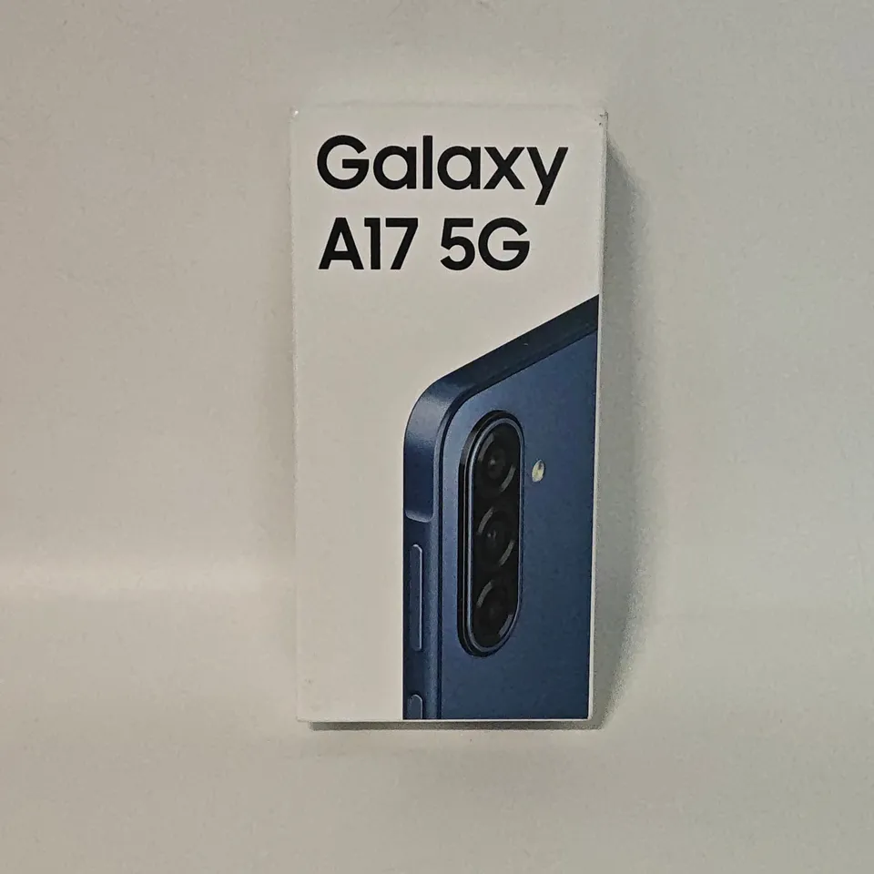 BOXED SAMSUNG GALAXY A17 5G 4/128GB IN BLUE - SM-A176B