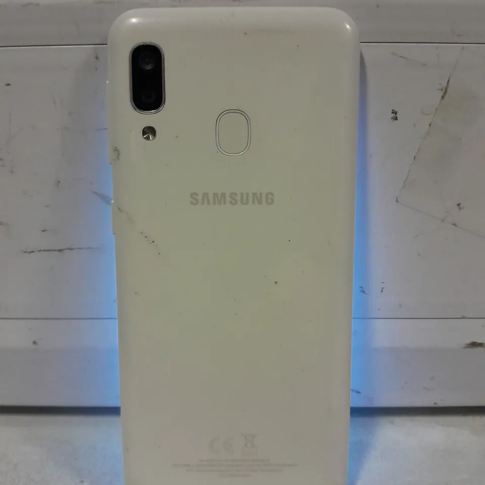 SAMSUNG GALAXY A20E MOBILE PHONE