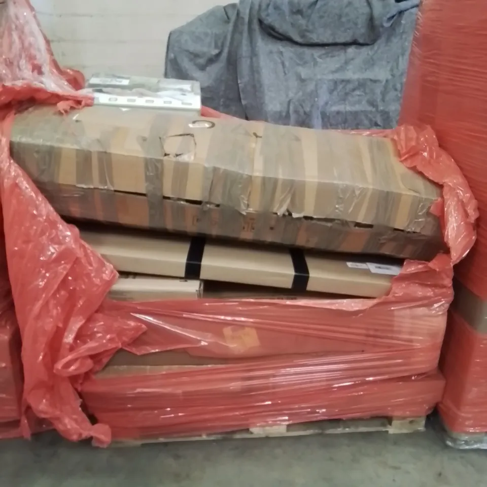 PALLET CONTAINING VARIOUS ASSORTED BOXED HOUSEHOLD ITEMS TO INCLUDE: MATTRESSES, RUGS, HEATED BLANKET  AND LOTS MORE UNMARKED BOXED ITEMS 