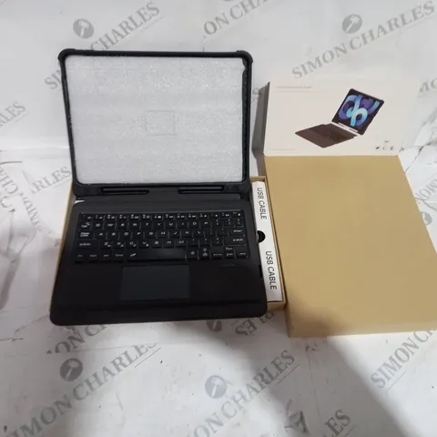 SMART KEYBOARD CASE - FOR IPAD PRO 11"