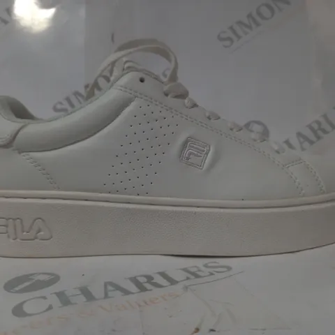 BOXED PAIR OF FILA SHOES IN WHITE (ODD SIZES)