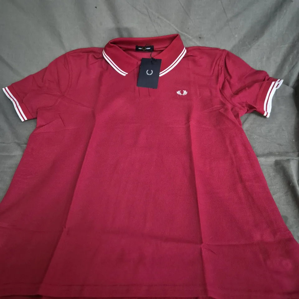 FRED PERRY POLO SHIRT – RED, 3XL (MEN'S)
