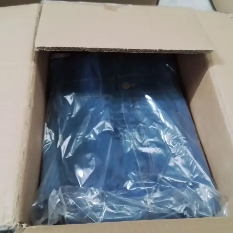 BOXED BRAND NEW APPROXIMATELY 3 SIMPLY BE MIDNIGHT WASH JUMPSUIT DENIM SIZE 16