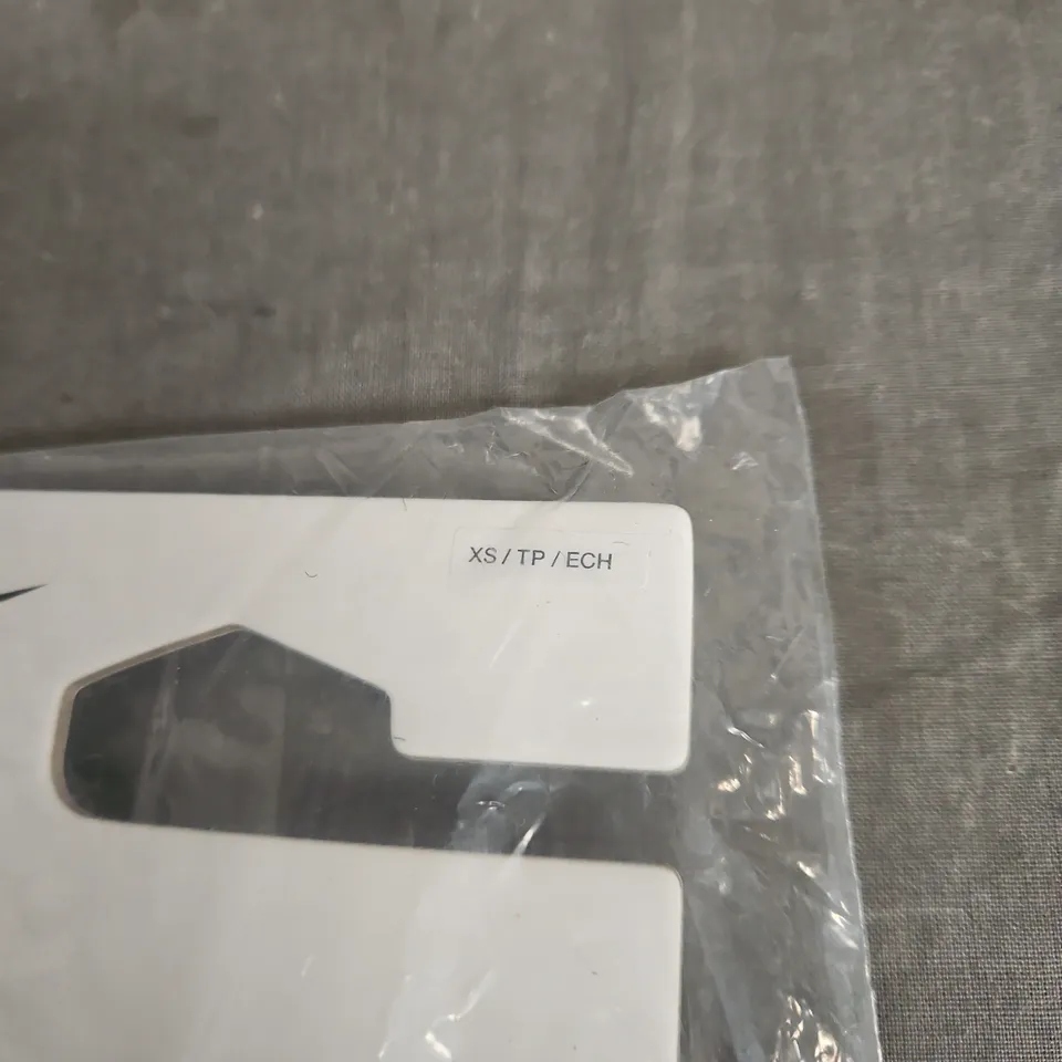 NIKE VAPOR GLOVES – WOMEN'S TRAINING, XS