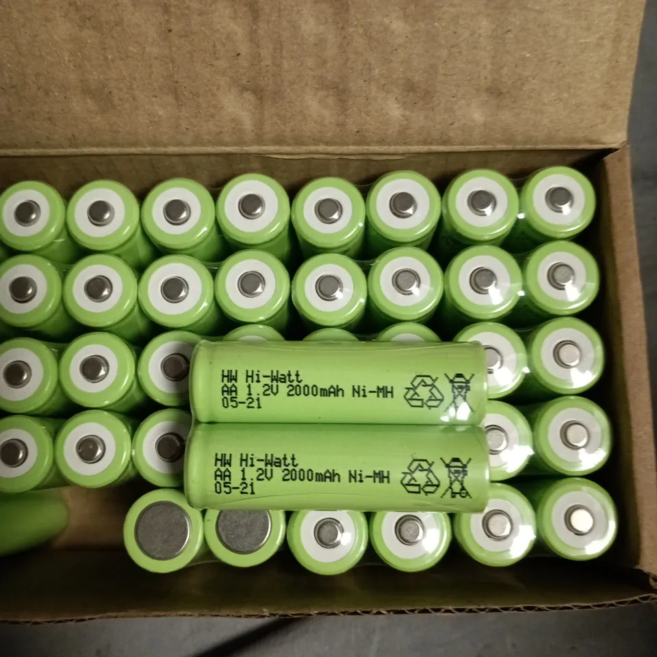 BOX OF APPROXIMATELY 300 HW HI-WATT AA NI-MH RECHARGEABLE BATTERIES 1.2V 2000MAH – BULK BOX