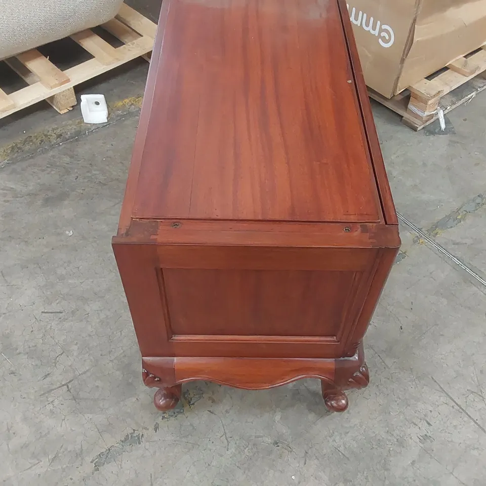 MAHOGANY ANTIQUE FRENCH STYLE DISPLAY CABINET BASE - INCOMPLETE 