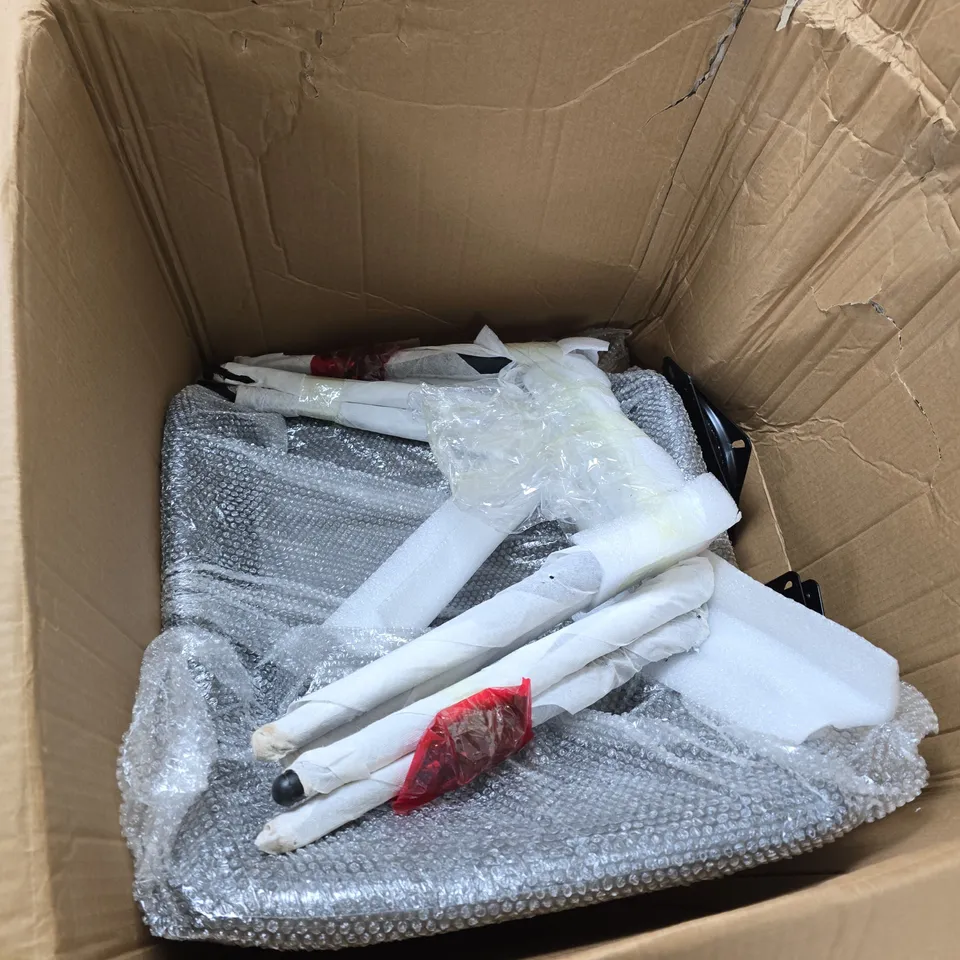 GREY QUILTED CHAIR WITH FITTINGS