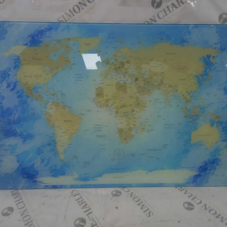 BOXED LANAKK WORLD MAP PHOTOGRAPHIC PRINT GLASS PLAQUE 40X60CM