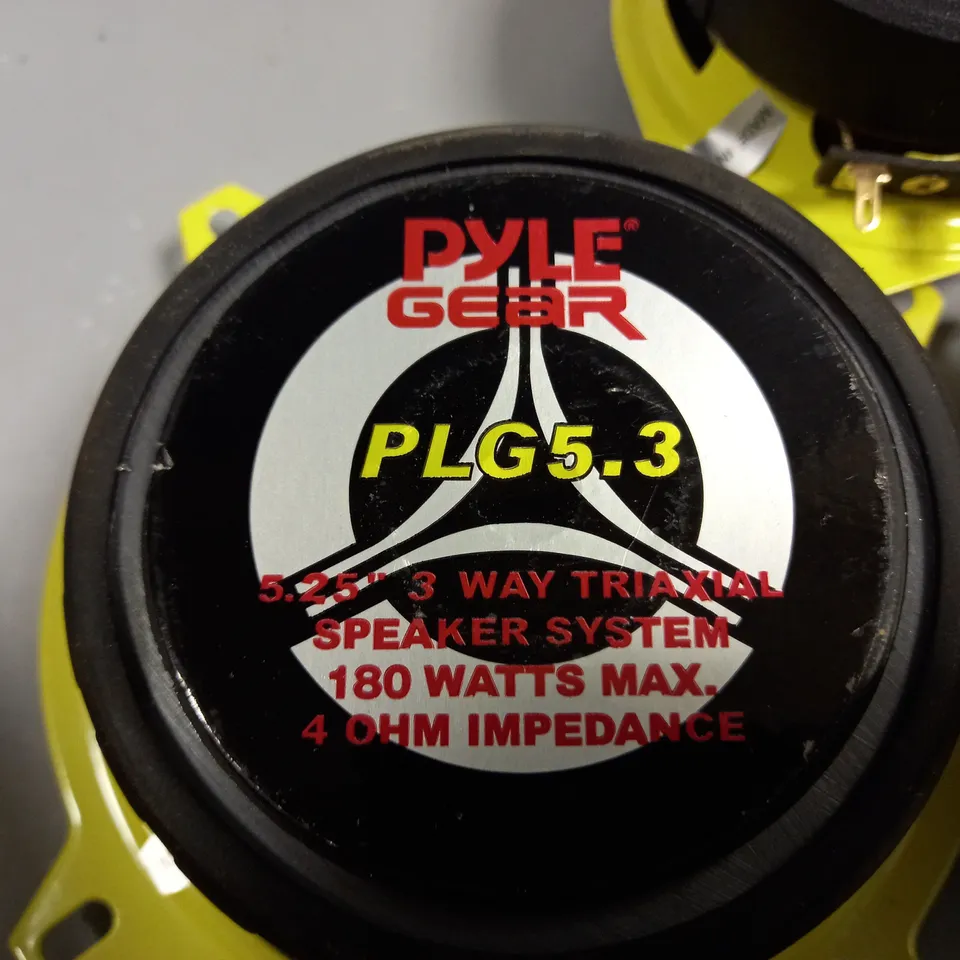 SET OF 3 ASSORTED PYLE GEAR SPEAKERS