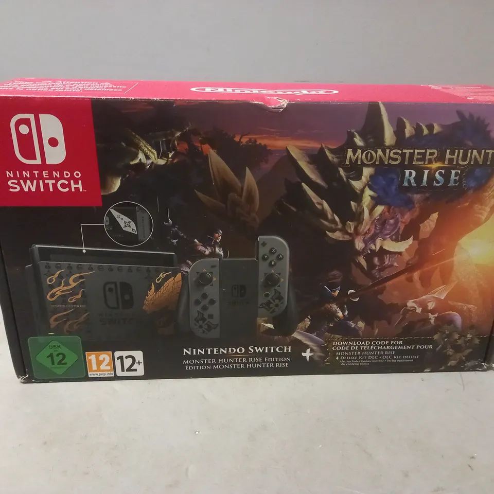 BOXED NINTENDO SWITCH MONSTER HUNTER RISE EDITION 