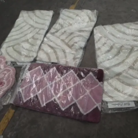 5X ASSORTED BATHMATS
