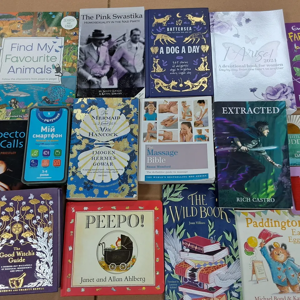 LARGE QUANTITY OF ASSORTED BOOKS TO INCLUDE HIDDEN LONDON, ENCHANTED CROSS STITCH AND THE EXCITEMENTS