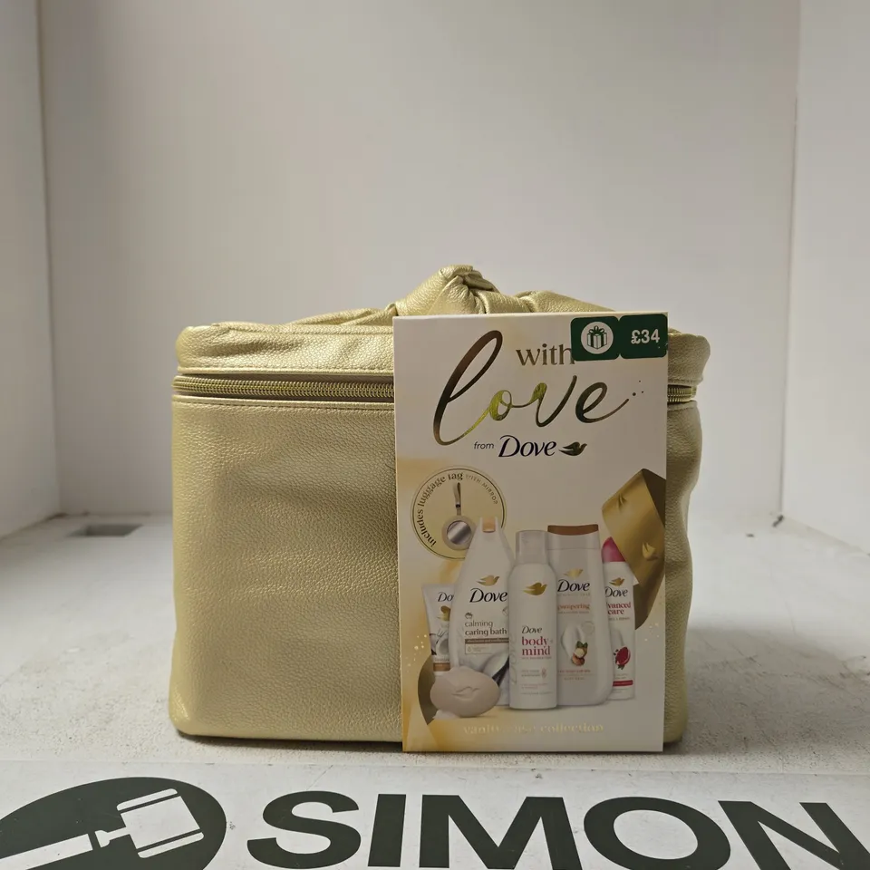 DOVE WITH LOVE VANITY GIFT SET IN BEIGE COSMETIC BAG