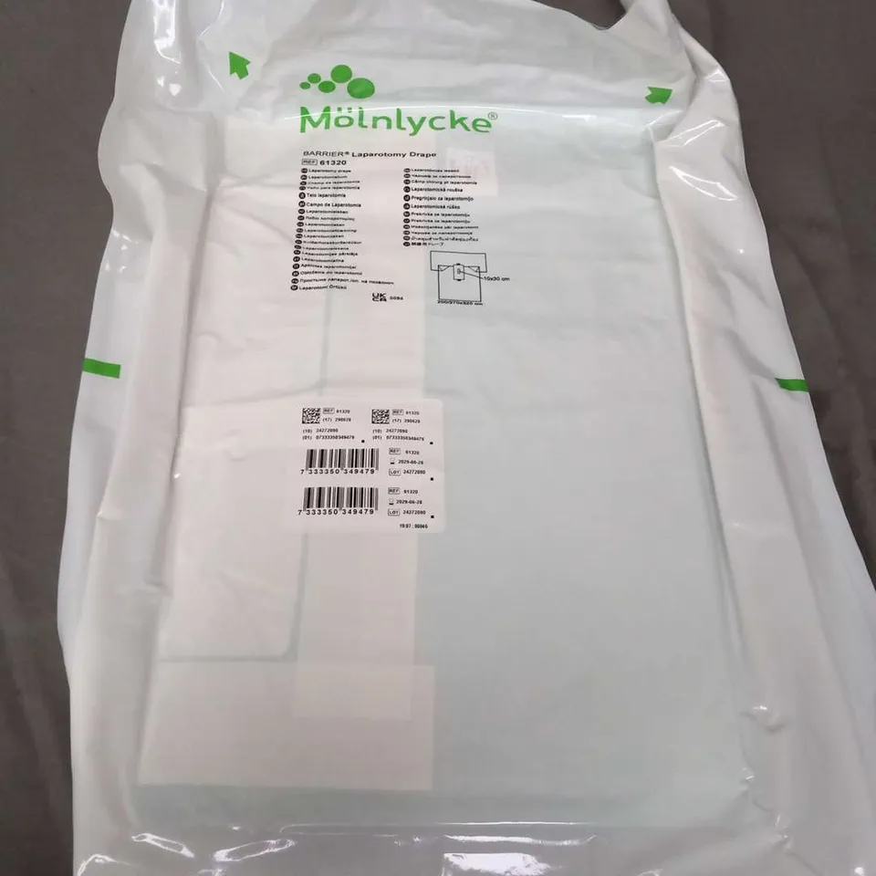 APPROXIMATELY 18 BRAND NEW MOLNLYCKE BARRIER LAPAROTOMY DRAPES 61320