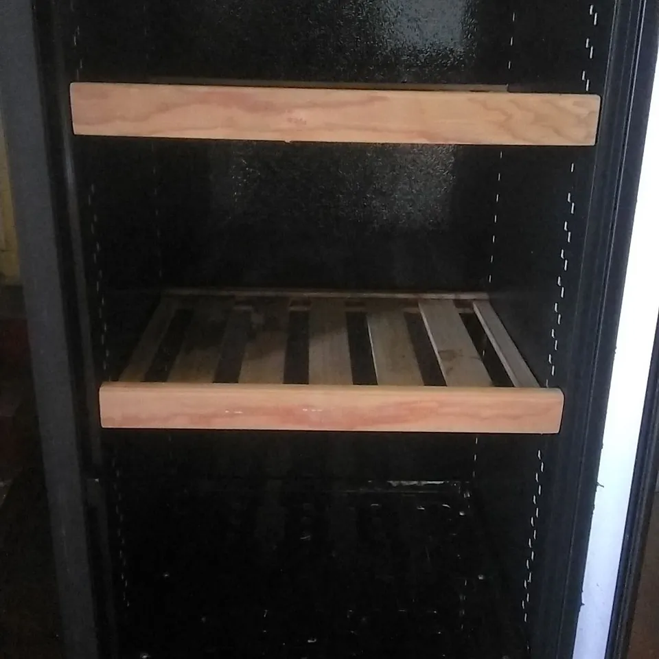 WALTHAM WINE RACK 