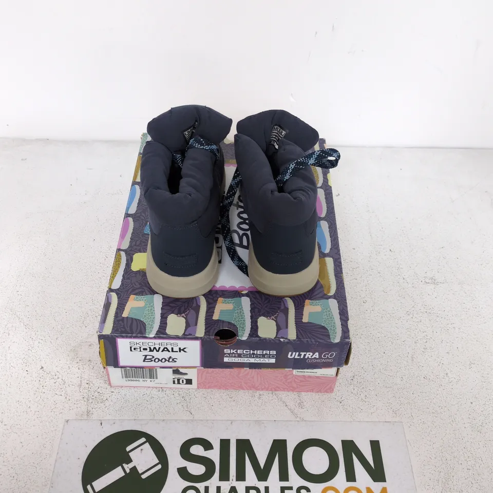 SKECHERS GO WALK BOOTS – KIDS, NAVY/BLUE, SIZE 7