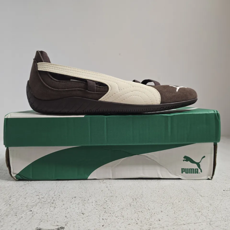BOXED PAIR OF PUMA SPEEDCAT BALLET SHOES IN BROWN/WHITE SIZE UK 4.5