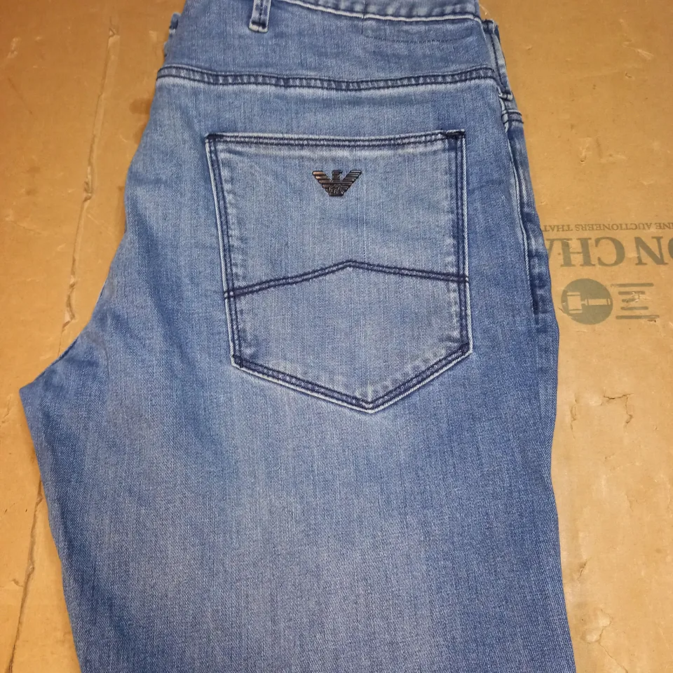 MENS EMPORIO ARMANI DENIM JEANS SIZE 32