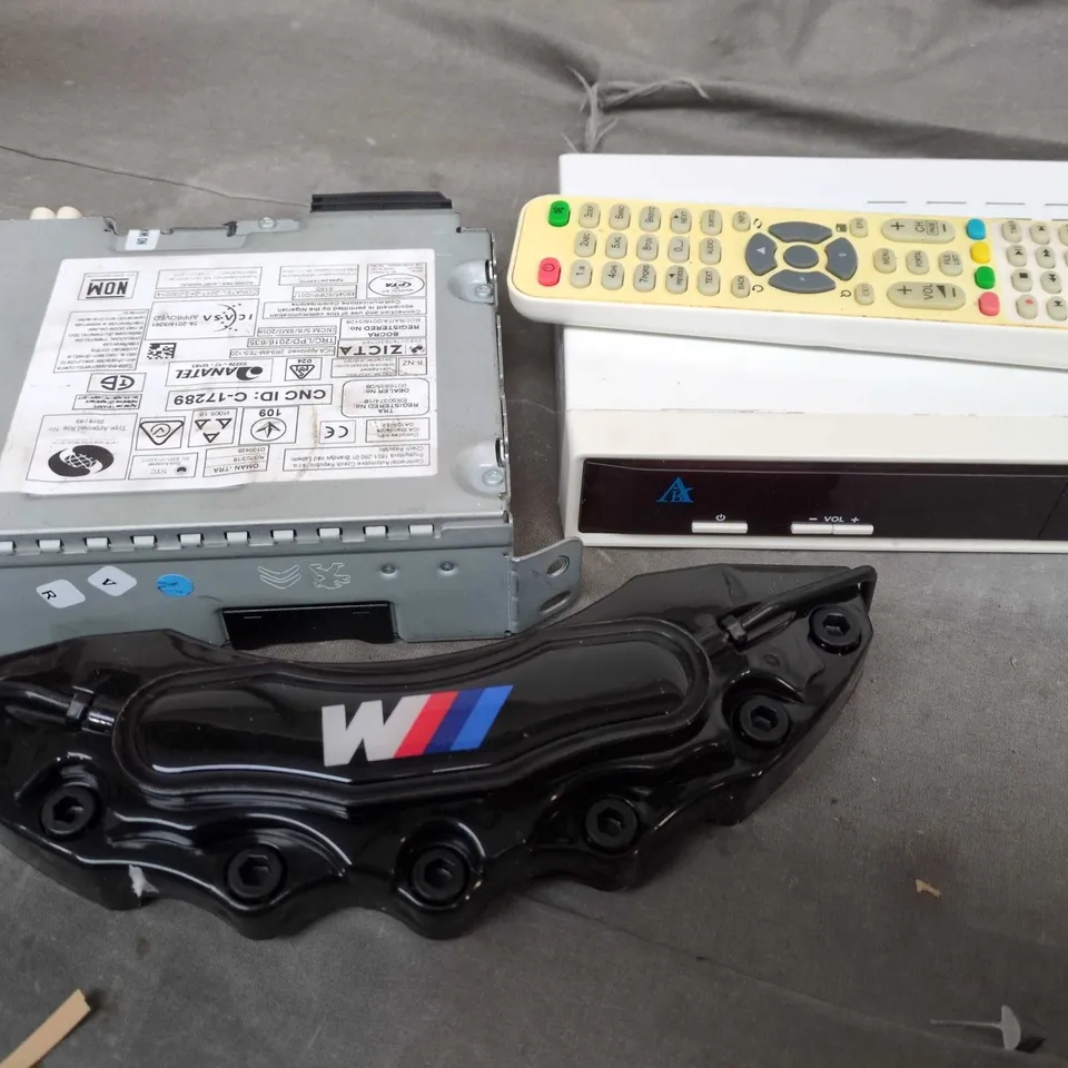 BOX OF ASSORTED ITEMS TO INCLUDE - DVR - BRAKE COVERS -  