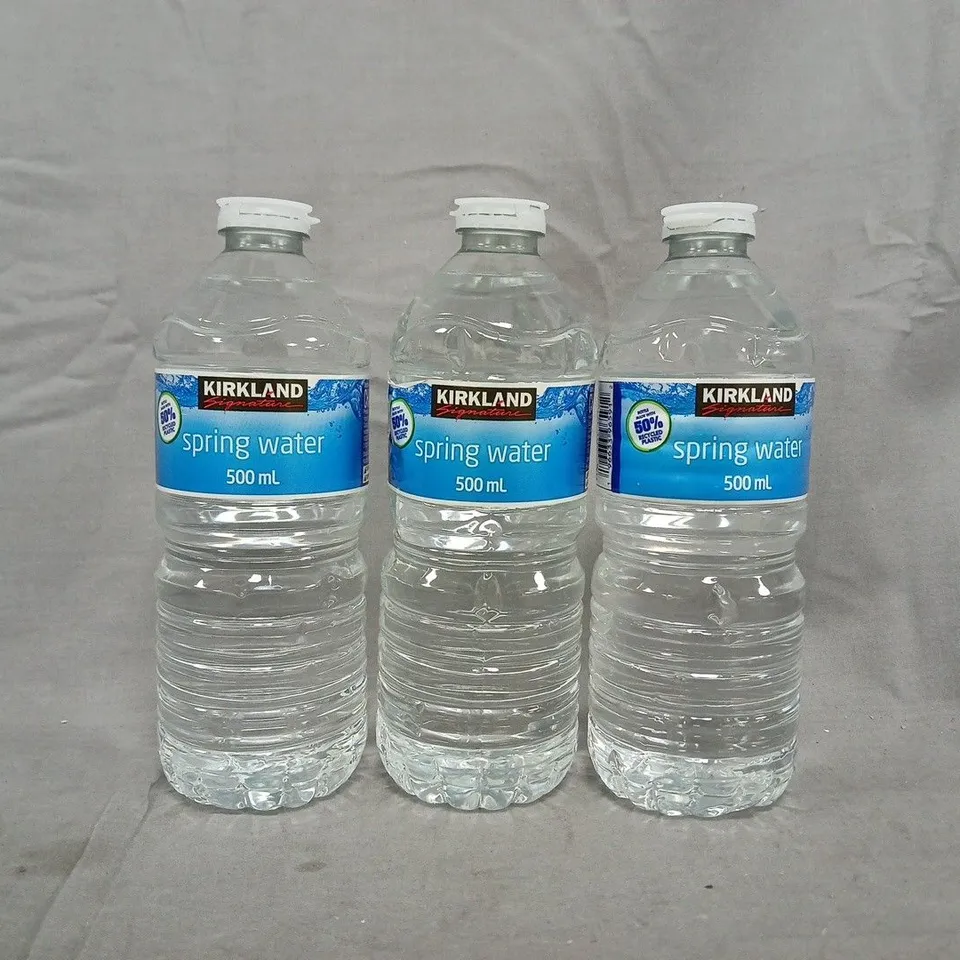 APPROXIMATELY 8 BOTTLES OF KIRKLAND SIGNATURE SPRING WATER (500ML)