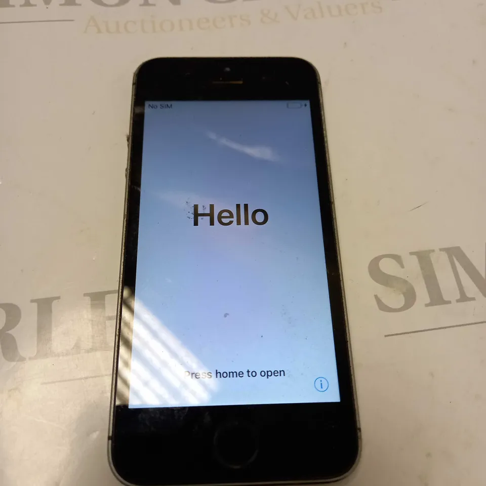 APPLE IPHONE GREY MODEL A1457