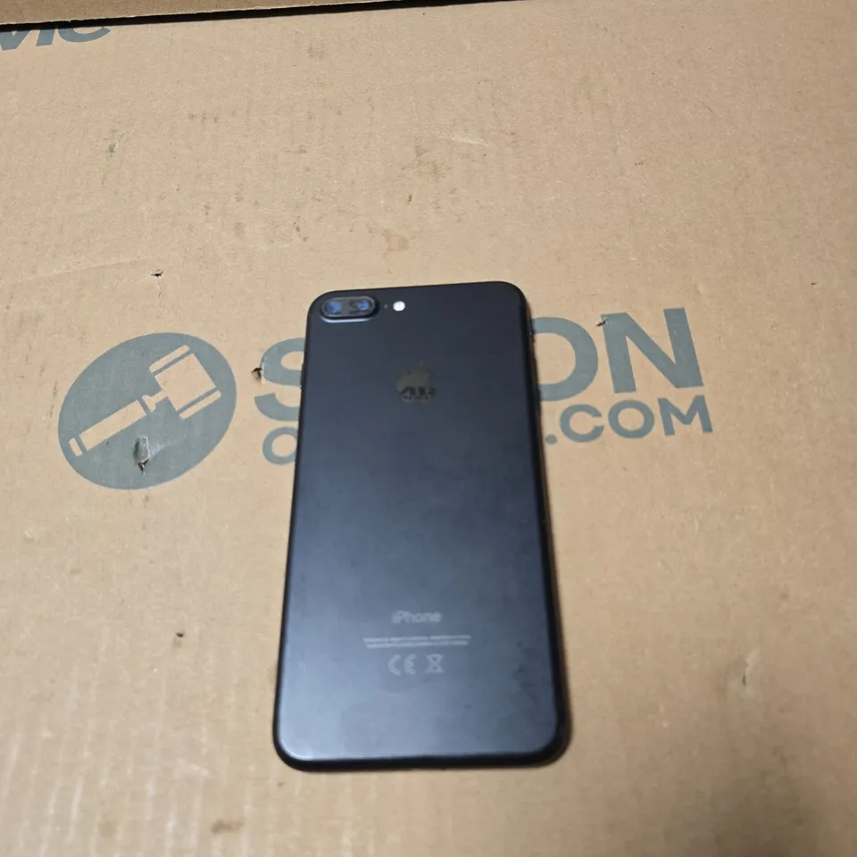 APPLE IPHONE 7 PLUS BLACK