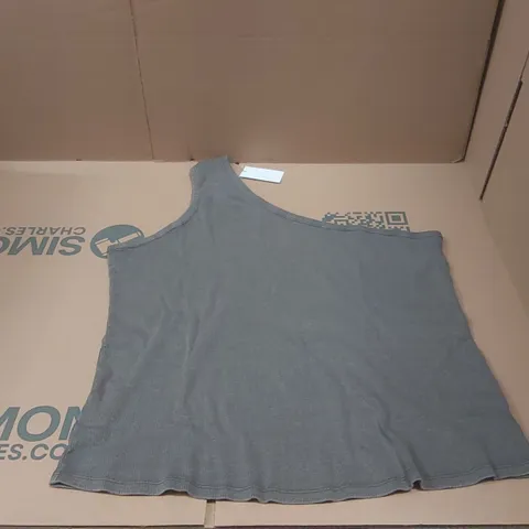 BOX CONTAINING APPROXIMATELY 29x BRAND NEW ACIDWASH ONE SHOULDER TOPS - SIZE 26