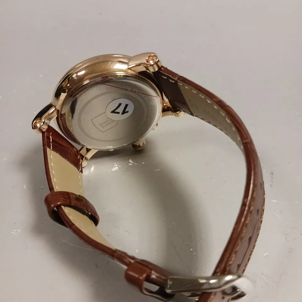 MENS LOUIS LACOMBE CHRONOGRAPH WATCH – MULTI FUNCTION DIAL WITH DATE – ROMAN NUMERAL DIAL – LEATHER STRAP