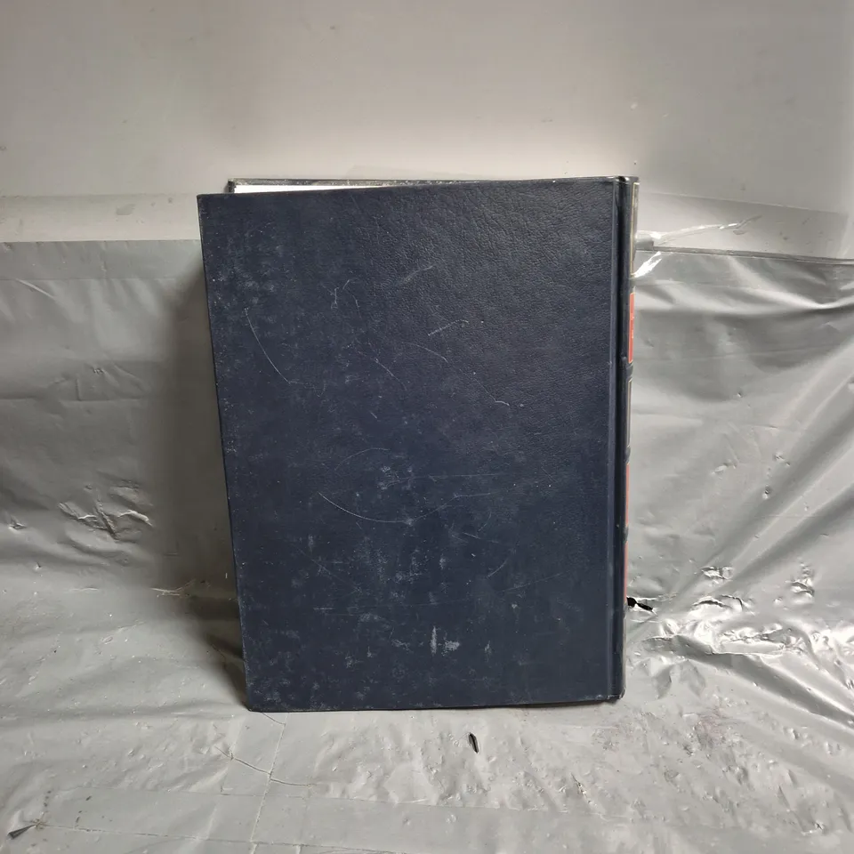 ENCYCLOPEDIE BORDAS IV HARDBACK
