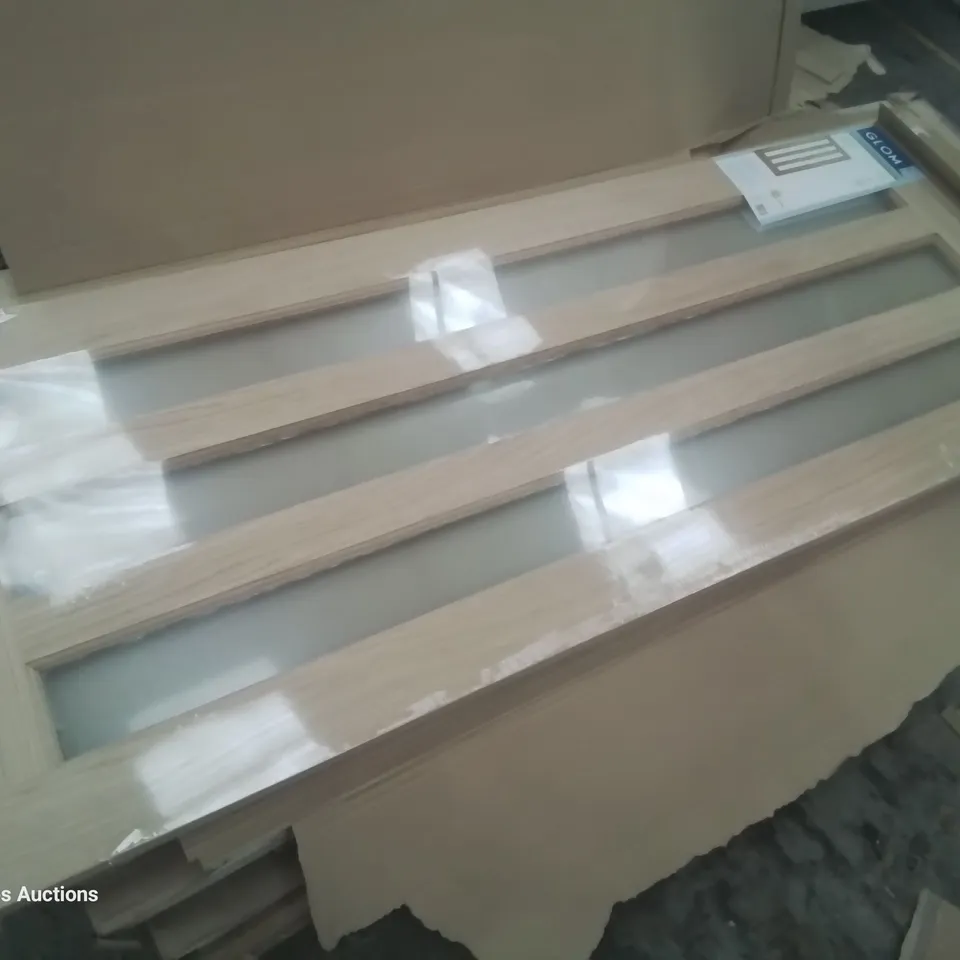 GEOM THREE VERTICAL GLAZED PANEL OAK VENEER INTERNAL DOOR 1981 × 762