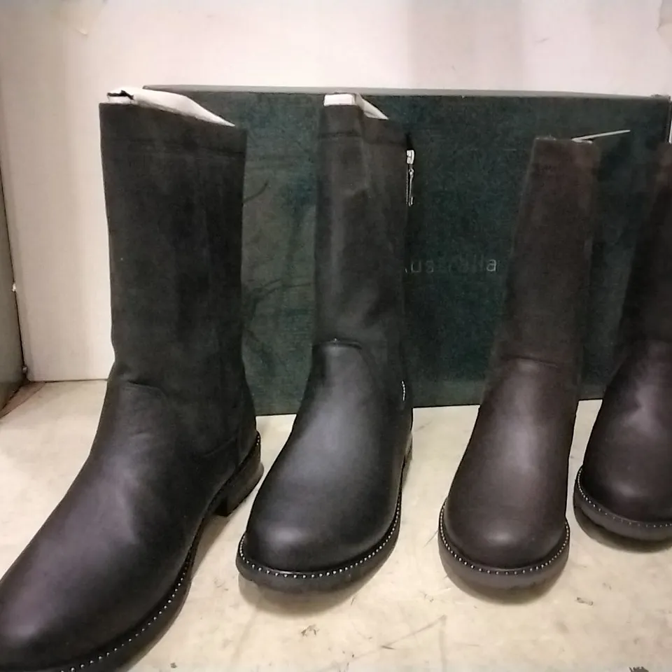 BOXED EMU AUSTRALIA UNISEX BOOTS , BLACK , SIZE UK 8 , ESPRESSO SIZE 4 AND 6  