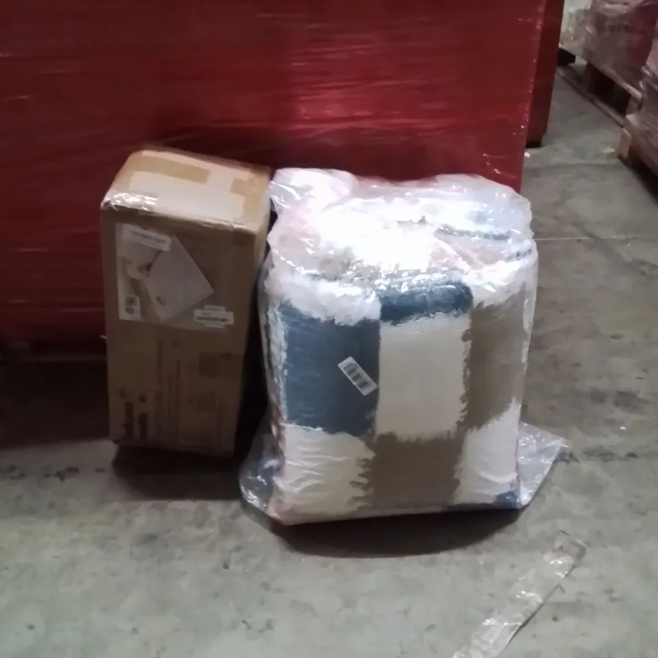 PALLET OF ASSORTED HOUSEHOLD GOODS AND PRODUCTS TO INCLUDE;BABY PLAYMAT,AREA RUG