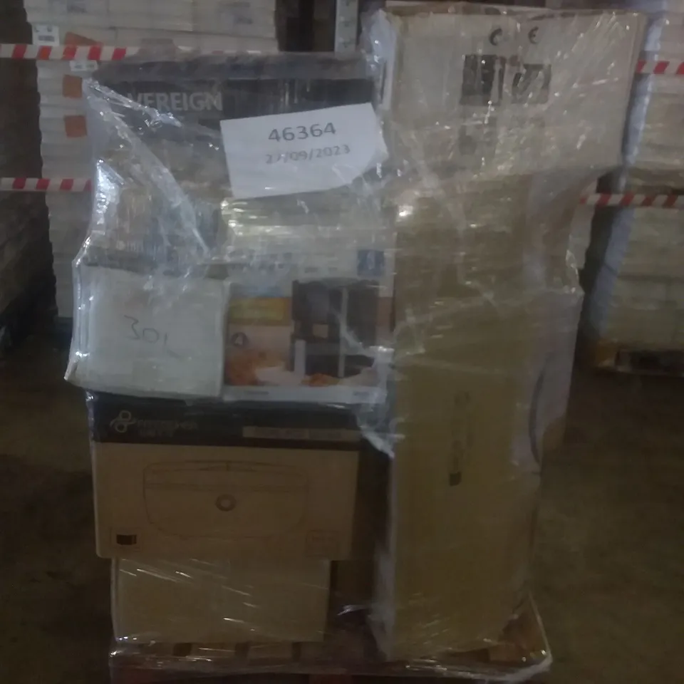 PALLET OF ASSORTED ELECTRICAL ITEMS INCLUDING DUAL FIT COOKER, AIR FRYER, CORDLESS LAWN MOWER, FLOOR LAMP, ELECTRIC WATER HEATER