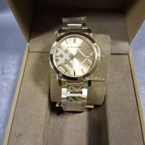 BOXED BURBERRY WRIST WATCH