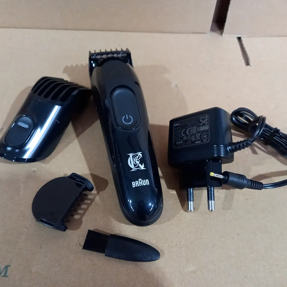 BRAUN KING.C.GILLETTE BEARD TRIMMER WITH ATTACHMENTS