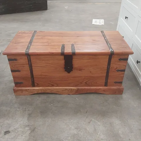 HAMDAN SHEESHAM TRUNK