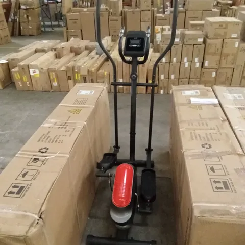 BODY SCULPTURE MAGNETIC ELLIPTICAL STRIDER