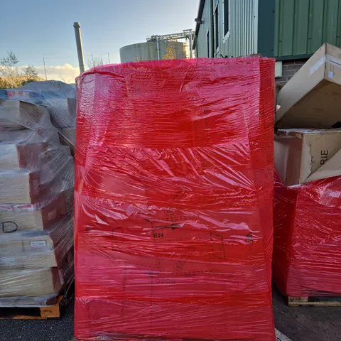PALLET OF ASSORTED ITEMS TO INCLUDE GYM EQUITMENT, BOXED FURNITURE AND RETRACTABLE GATE