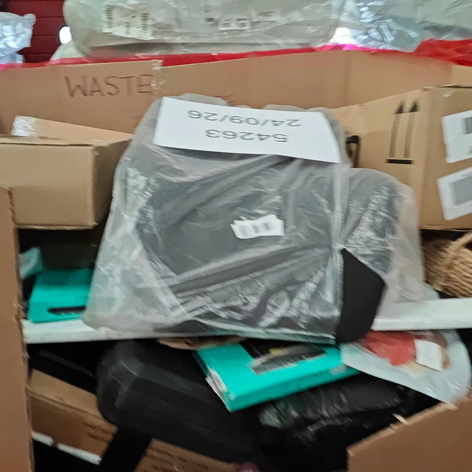 PALLET OF ASSORTED HOUSEHOLD GOODS AND PRODUCTS TO INCLUDE;TOOLBOX, KEYBOARD,BASKET