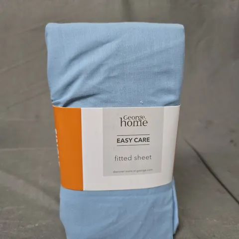 LARGE QUANTITY OF EASY CARE FITTED SHEETS - COLLECTION ONLY