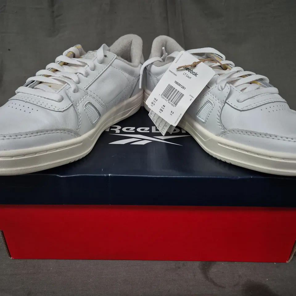 BOXED PAIR OF REEBOK LT COURT UNISEX TENNIS SHOES IN WHITE UK SIZE 9.5