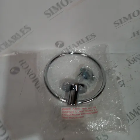 SWIRL - TOWEL RING CHROME AFFECT