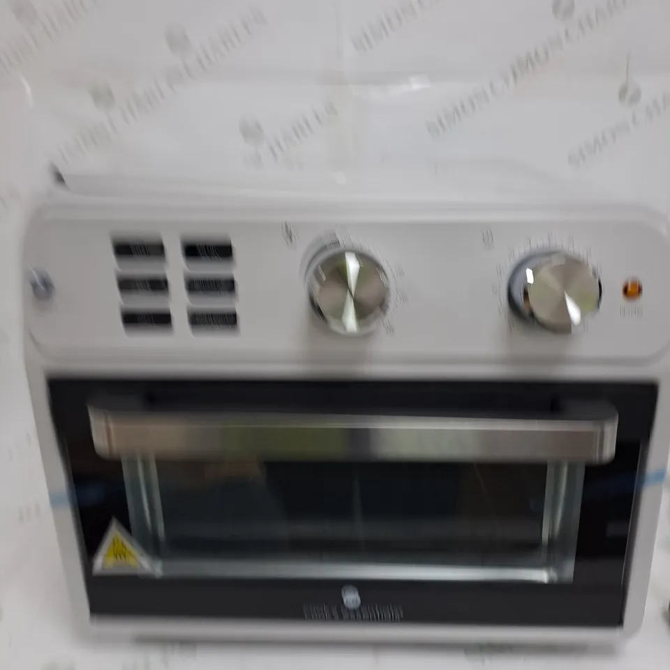 BOXED COOK'S ESSENTIAL AIR FRYER OVEN IN COOL GREY 