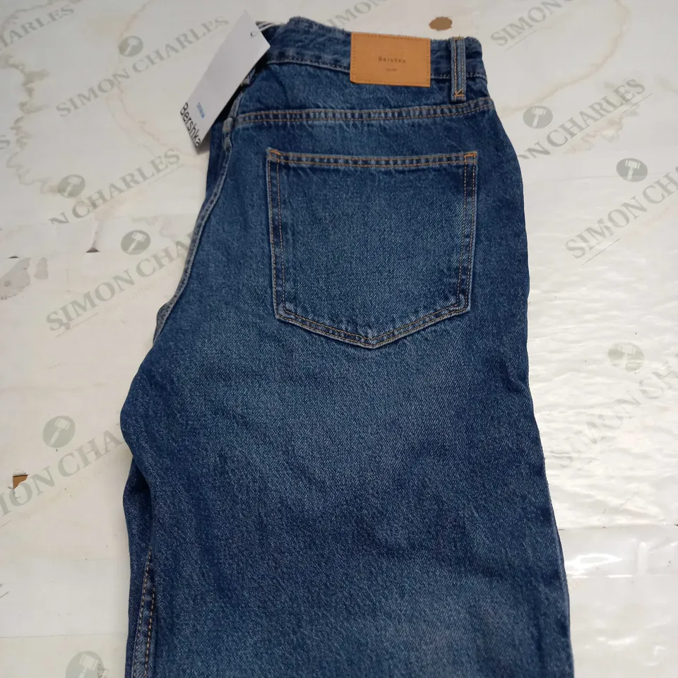 BERSHKA DENIM JEANS SIZE 38