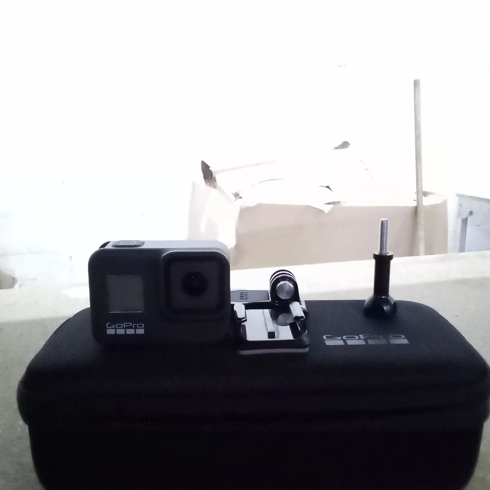 BOXED GOPRO WITH MOUNTED STAND 