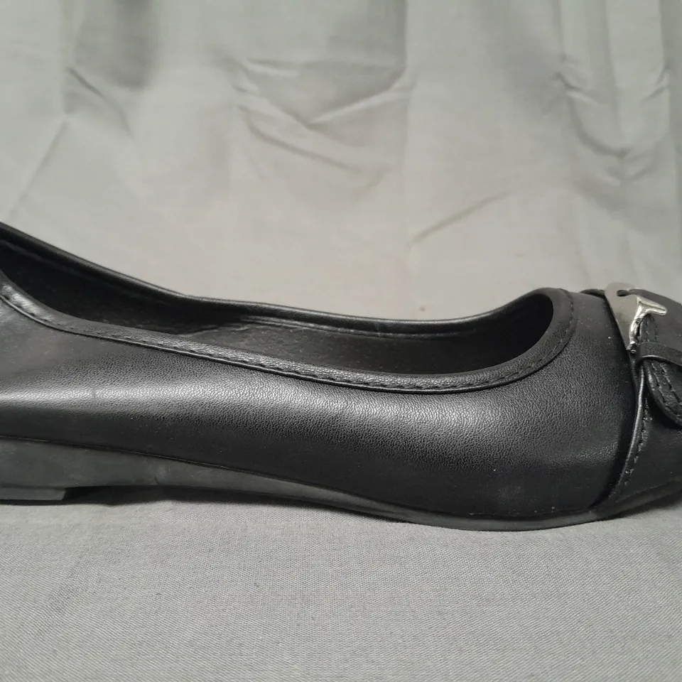 BOXED PAIR OF SOFIA PEEP TOE SLIP-ON SHOES IN BLACK EU SIZE 38